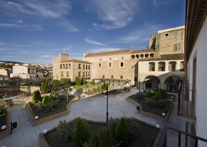 Parador De Plasencia photo